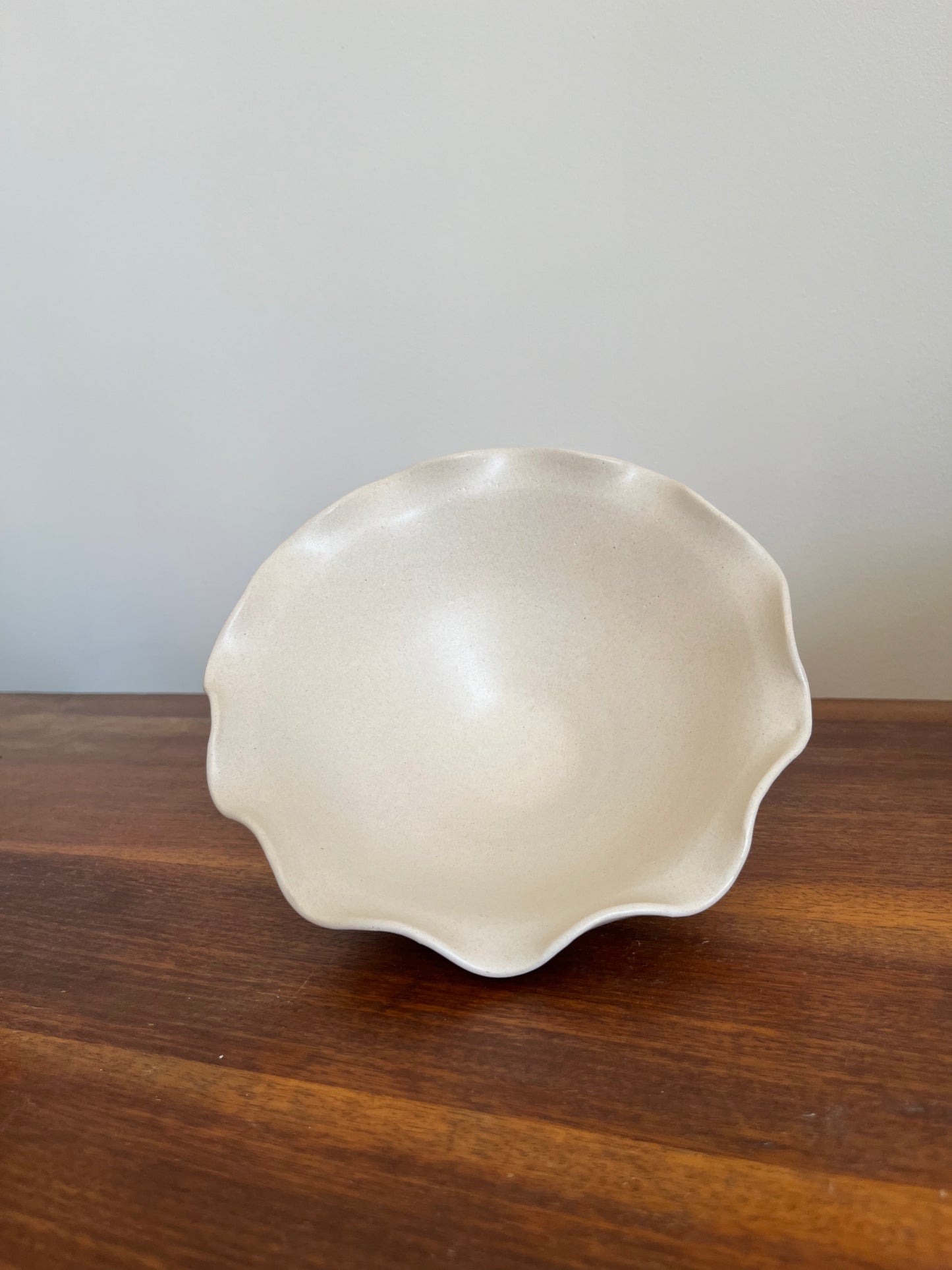 Wavy Satin Cream Bowl