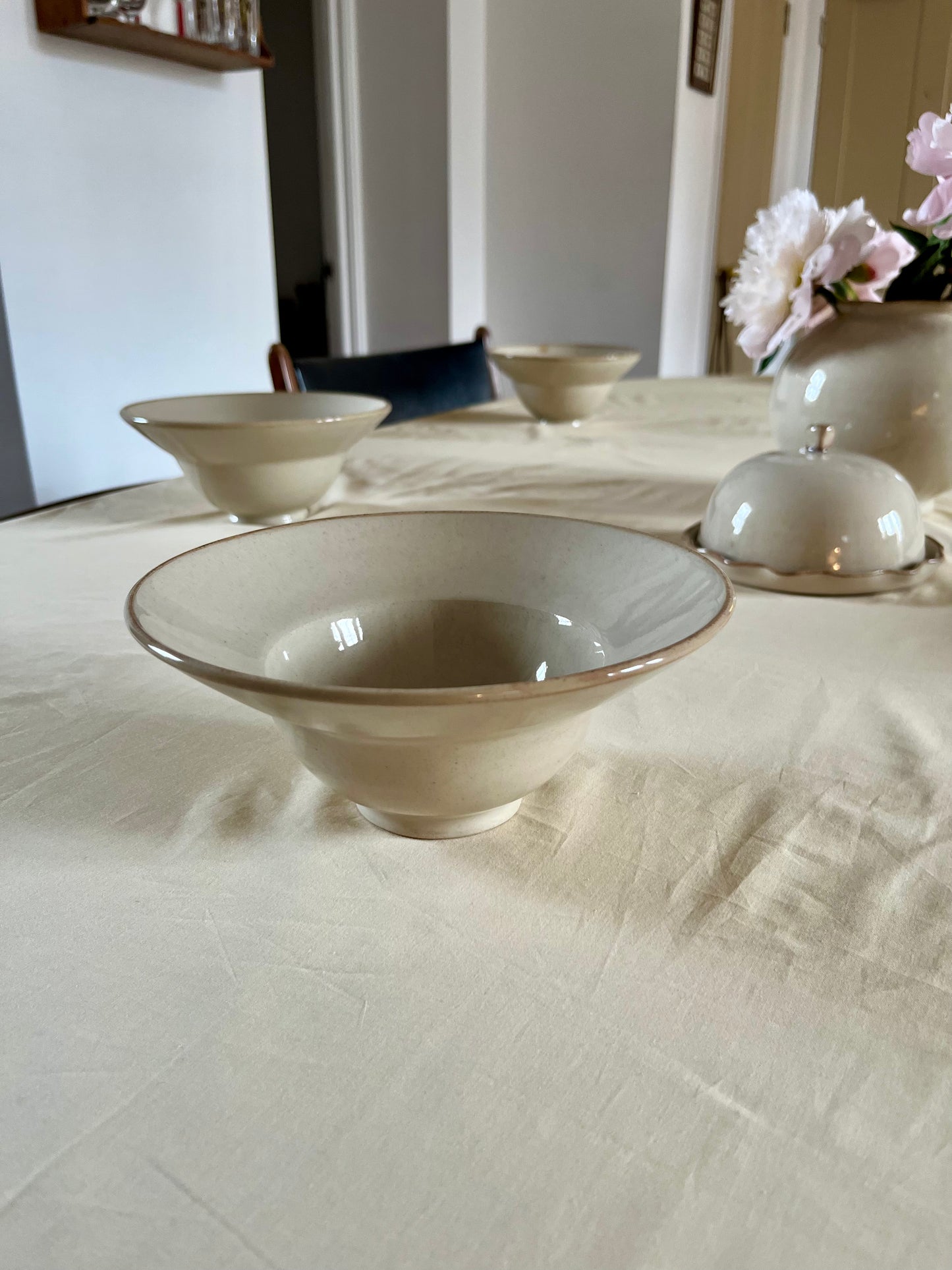 Chestnut-Rimmed Bowls