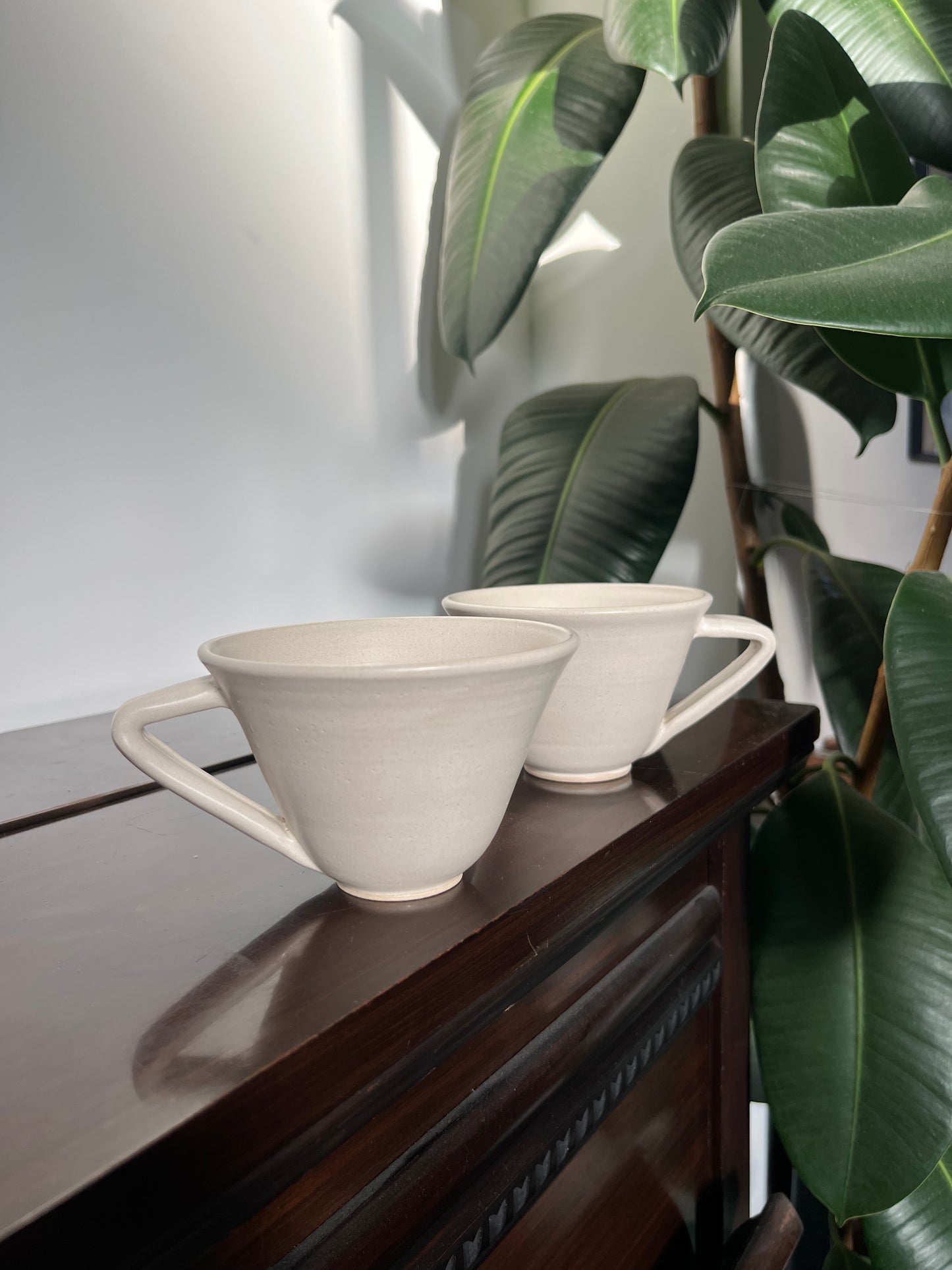 Angular Mug - Satin Cream