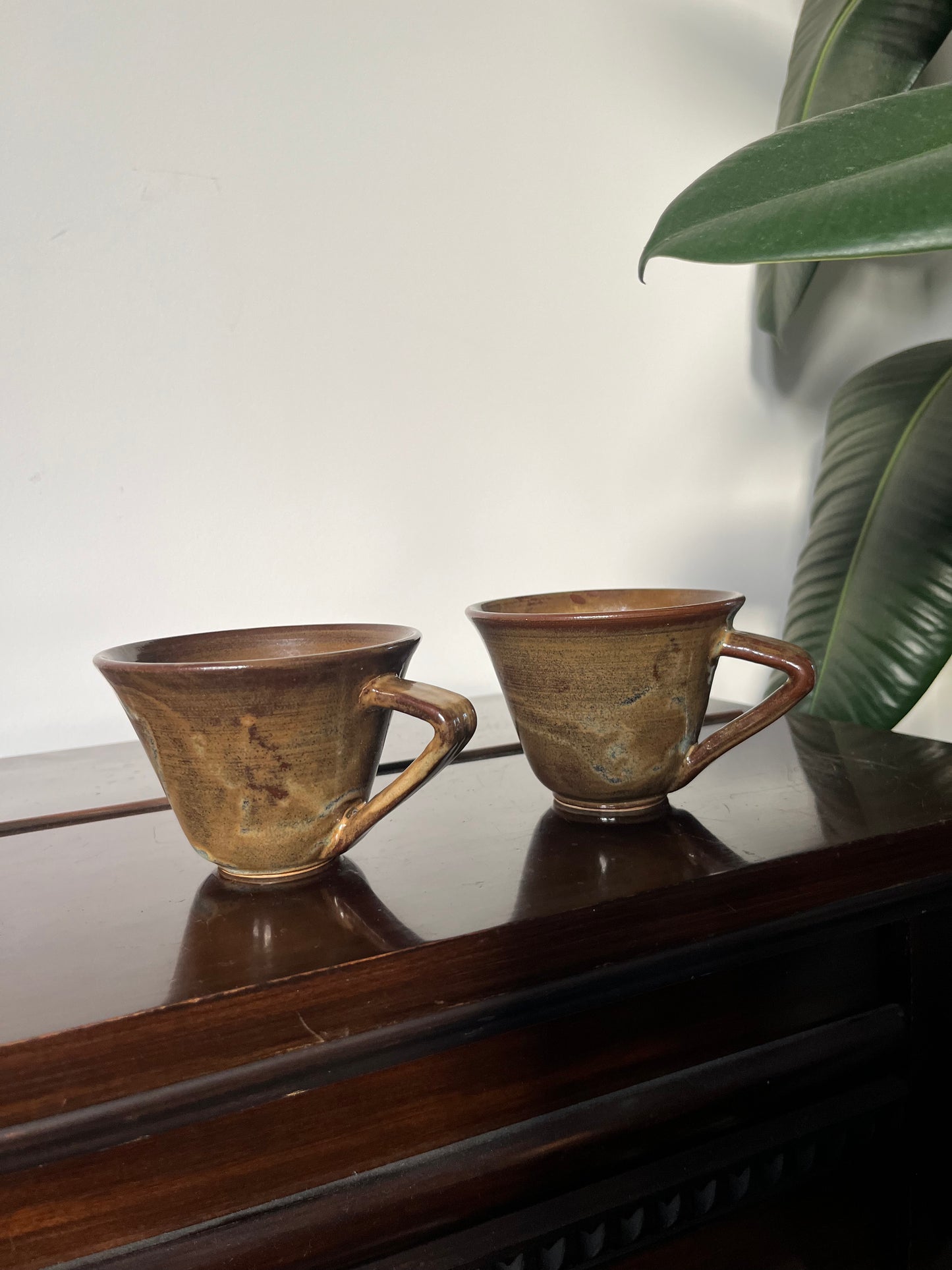 Angular Mug - Walnut