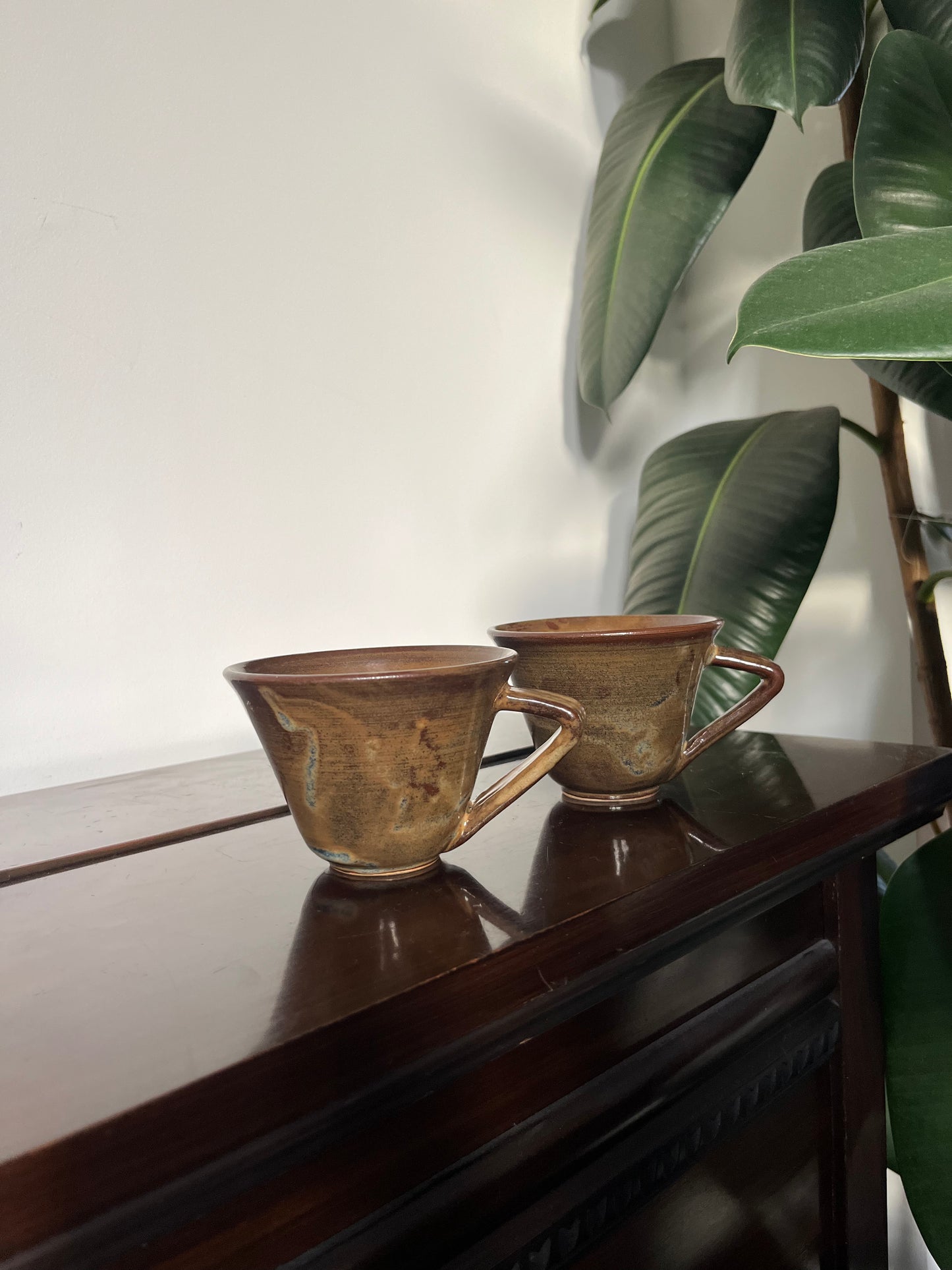 Angular Mug - Walnut