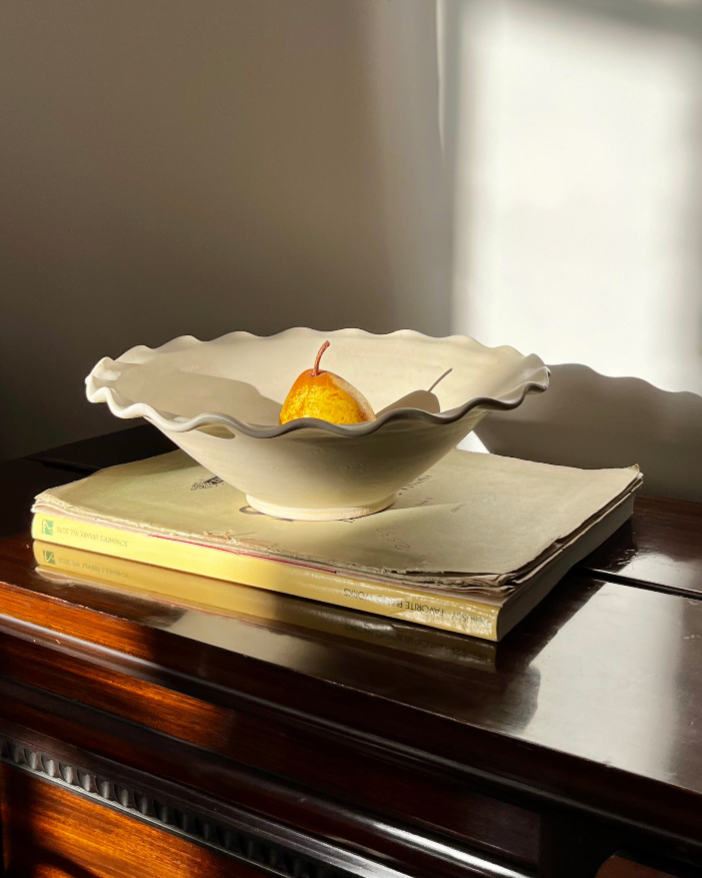 Wavy Fruit Bowl